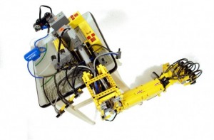 The Hand - Bras Robot en Lego #3