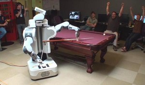 PR2 Robot de Willow Garage joue au Billard #2