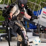 Xos 2 - Exosquelette de Raytheon Sarcos #1