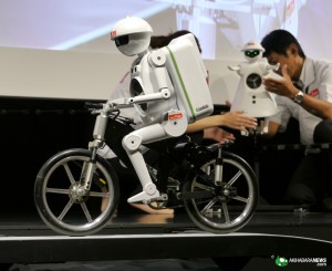 Murata Boy - Robot Cycliste #1