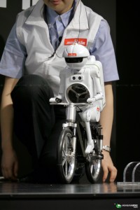 Murata Boy - Robot Cycliste #2