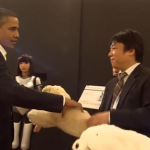 Le Président Obama rencontre des robots japonais #1