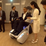 Le Président Obama rencontre des robots japonais #2