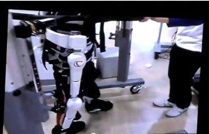 HAL - Exosquelette de Cyberdyne au journal TV de France 2 #1