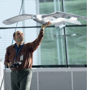 Smartbird de Festo - Robot Oiseau #5