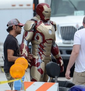 Film Iron Man 3 - Tony Stark - Mark XLVII #1