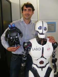 ARIA - Le Robot Humanoide de la société Cybedroid #1