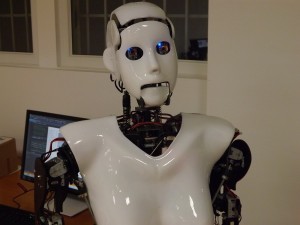 Aria - Le Robot Humanoïde de Cybedroid - Apérobot 27