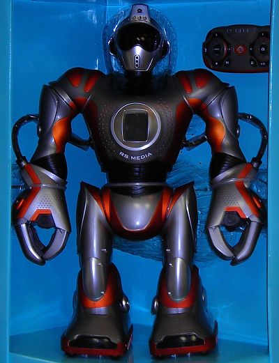 RoboSapiens RS Media WowWee #2